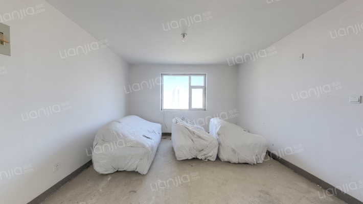 中鹏玥园二手房实景图