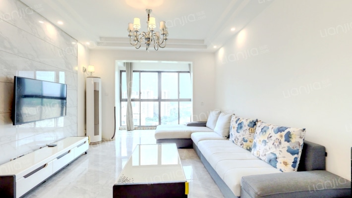 保利紫荆花语二手房实景图