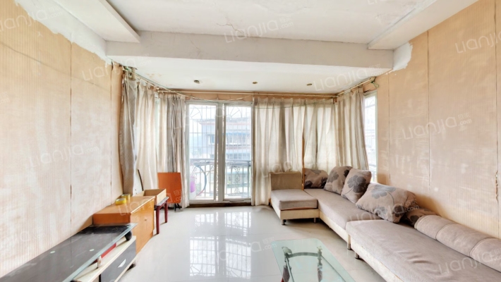 海德福苑A区二手房实景图