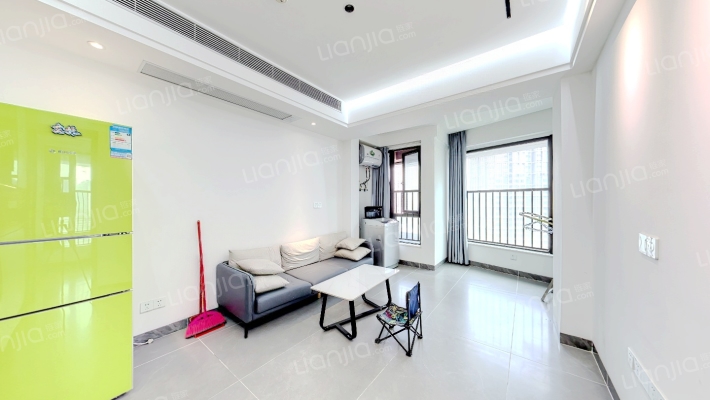 华发国际商务中心二手房实景图