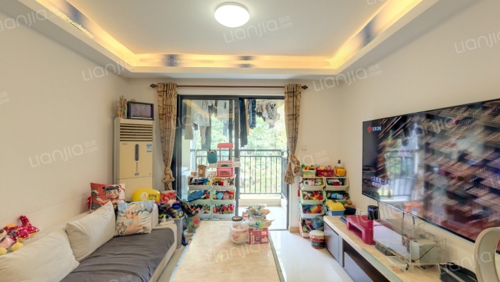 万科珠江东岸五期二手房实景图