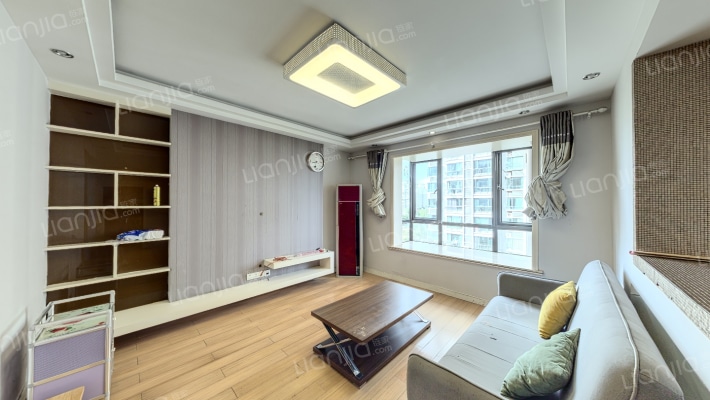 蓝天公寓南区二手房实景图