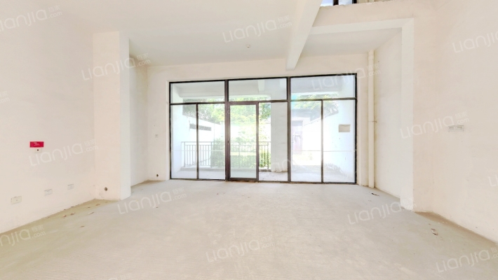 金房三径二手房实景图