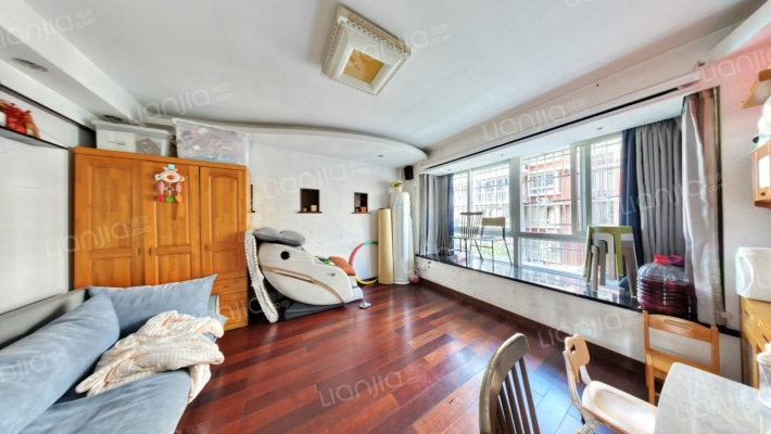 迎春花园二手房实景图