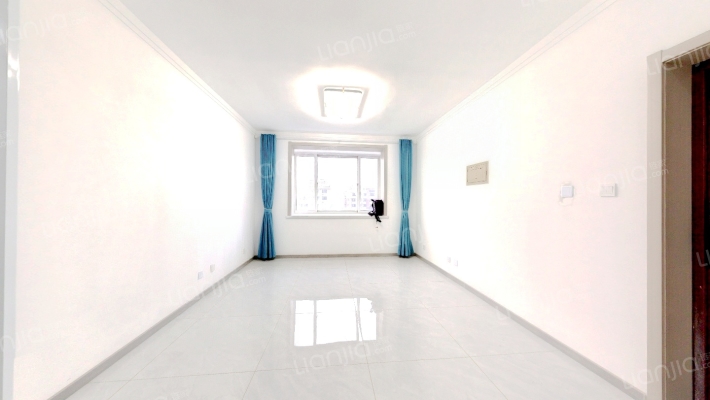 齐荣家园二手房实景图