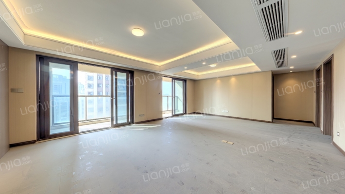 绿地光谷中心城二手房实景图