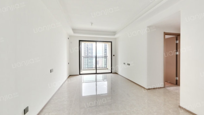 万科中天宏远文瀚花园二手房实景图