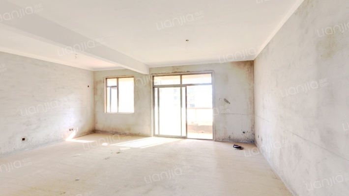 瑞仕华庭二手房实景图