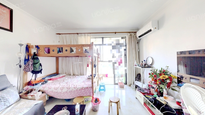 国际花都郁金苑二手房实景图