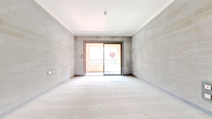 青风公园B区二手房实景图