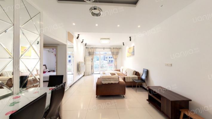 港航家园二手房实景图