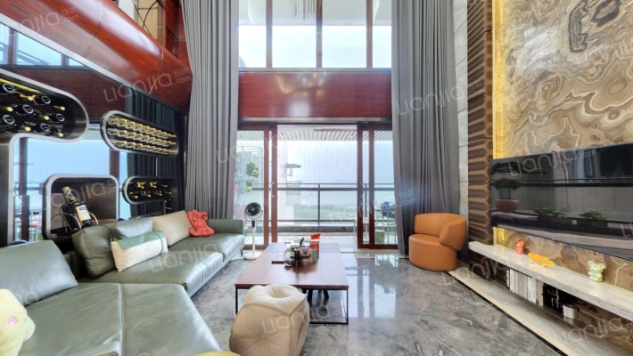 鸿威海怡湾畔花园二手房实景图