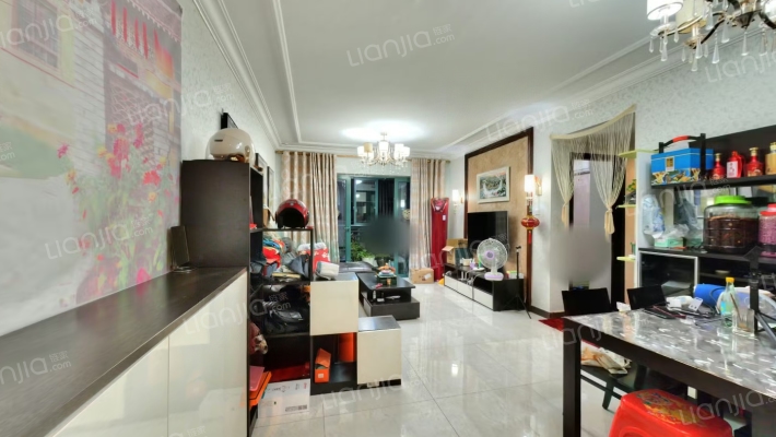 恒大金碧天下二期二手房实景图