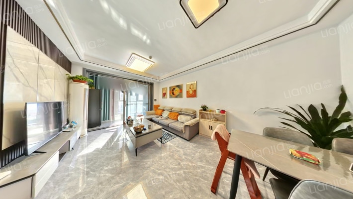 华邦凌云居二手房实景图