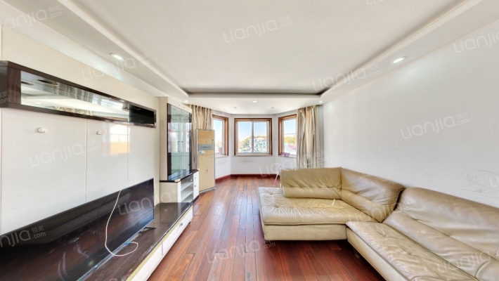 新光花园二手房实景图