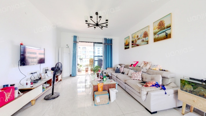 德福华府二手房实景图