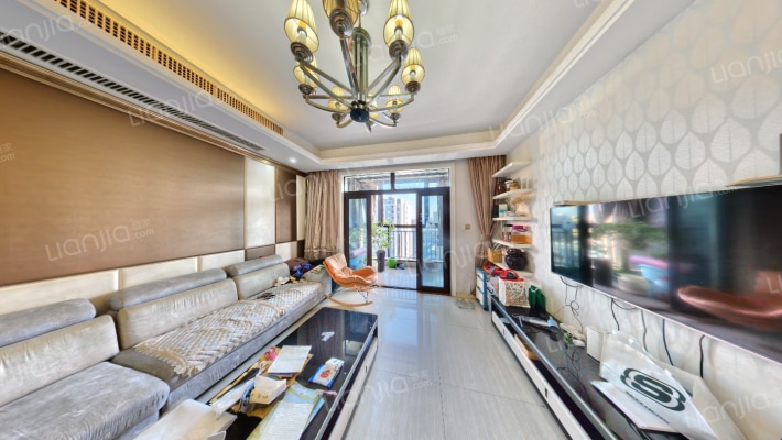 保利城一期二手房实景图