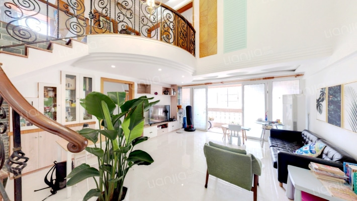 名门大厦二手房实景图