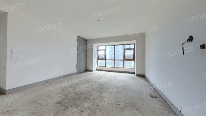 梦想典城二手房实景图