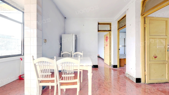 桂湖东路一巷8号二手房实景图