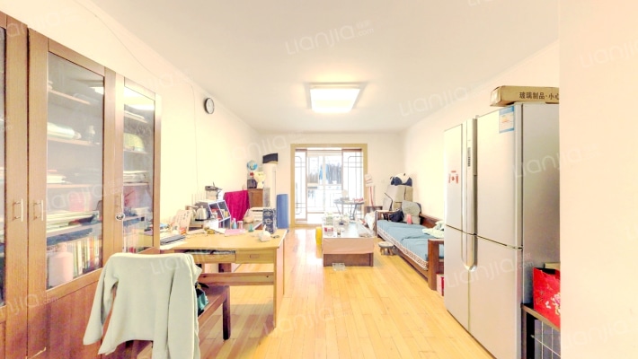 禾正雅居二手房实景图