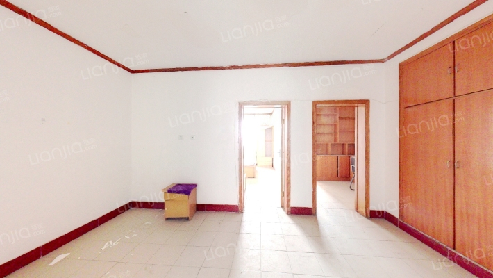 南京路二手房实景图