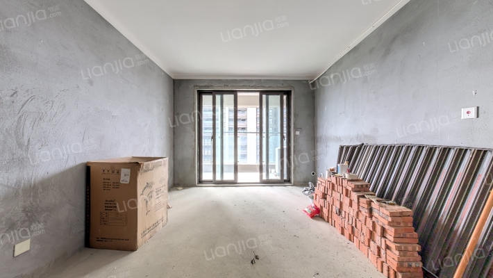 颐悦景庭二手房实景图