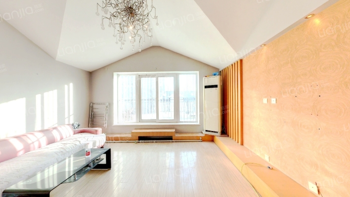 鲲鹏家园二手房实景图