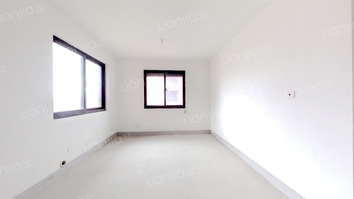 光明嘉苑二手房实景图