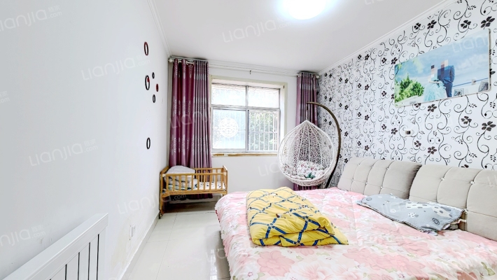 秋实小区家属院二手房实景图