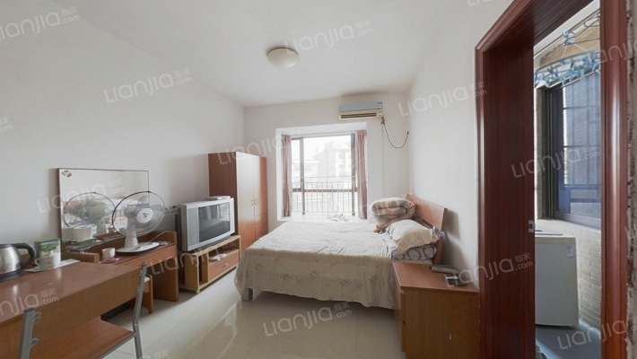 新世纪颐和居二手房实景图