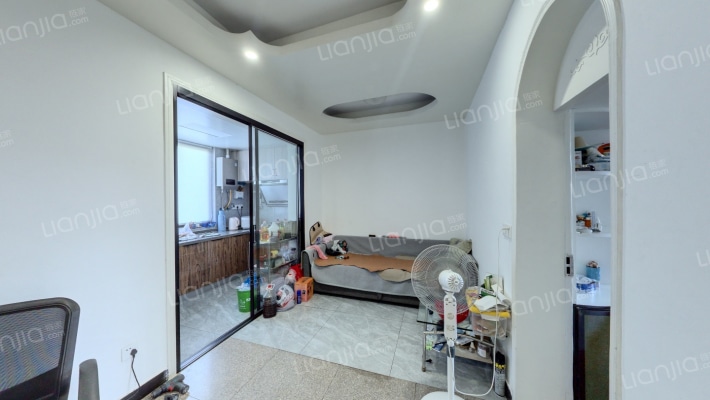 镇棉小区二手房实景图