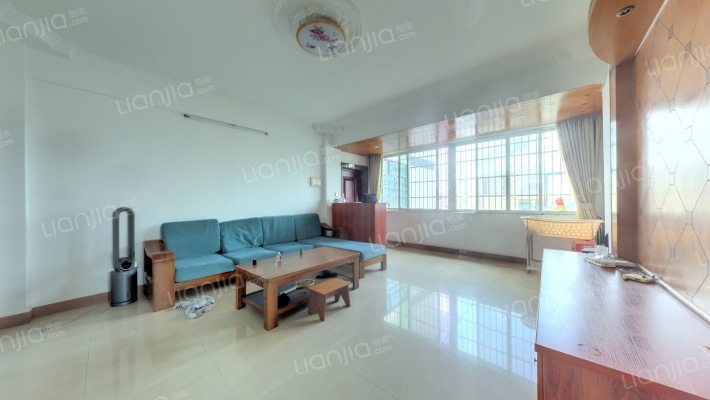 海湾公司住宿区二手房实景图