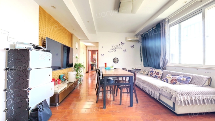 伟厦花苑三期二手房实景图