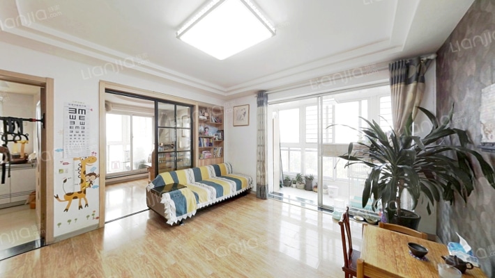 温馨佳苑二手房实景图