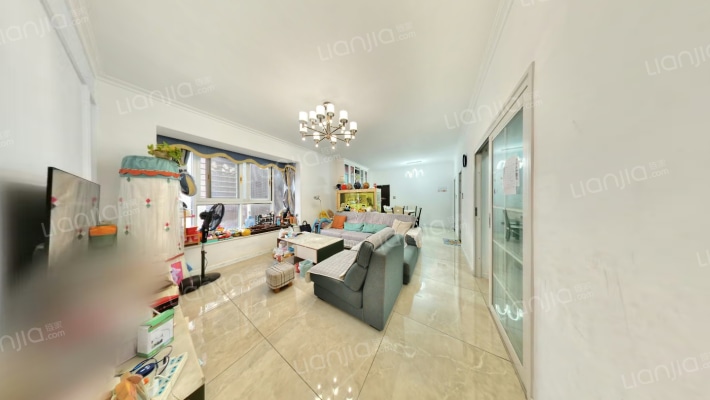 成大花园二手房实景图