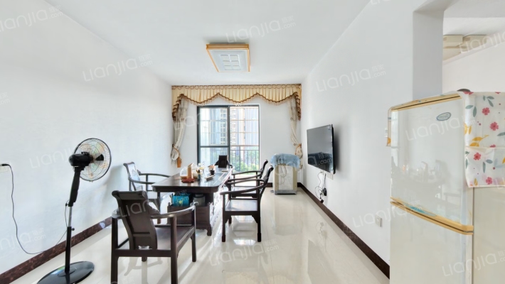 昌泰水立方二手房实景图