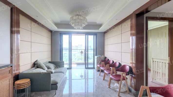 恒大滨江左岸二手房实景图