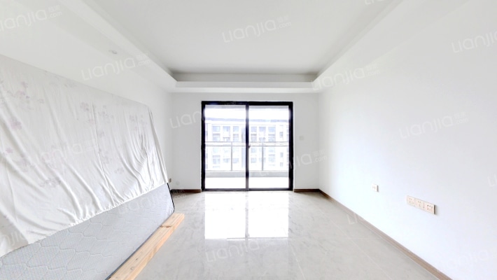 锦鲤花园二手房实景图