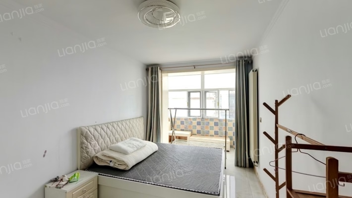 财经学校家属楼二手房实景图