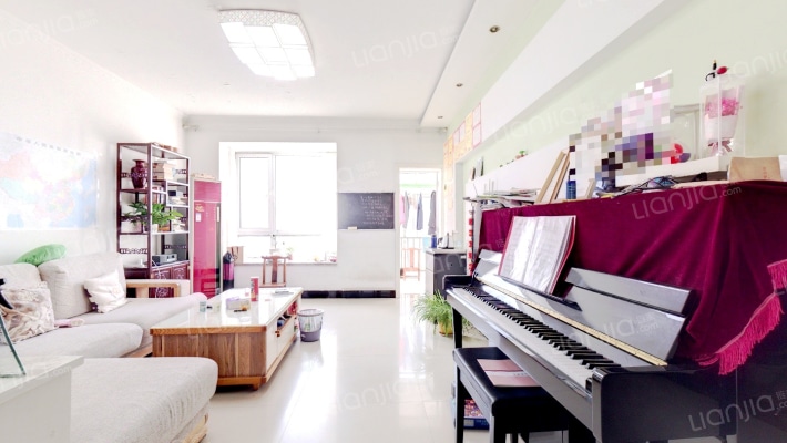 蓝钻二手房实景图