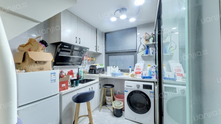 恒业站前广场二手房实景图