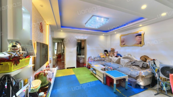 银泰城二手房实景图