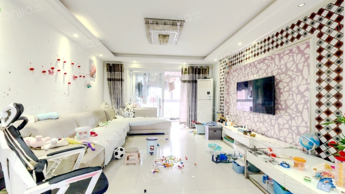 朗地英郡西区二手房实景图