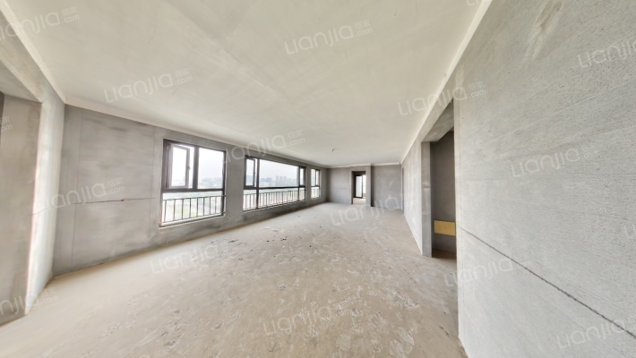 东晖龙悦湾二手房实景图