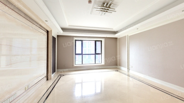 鲁能公馆二手房实景图