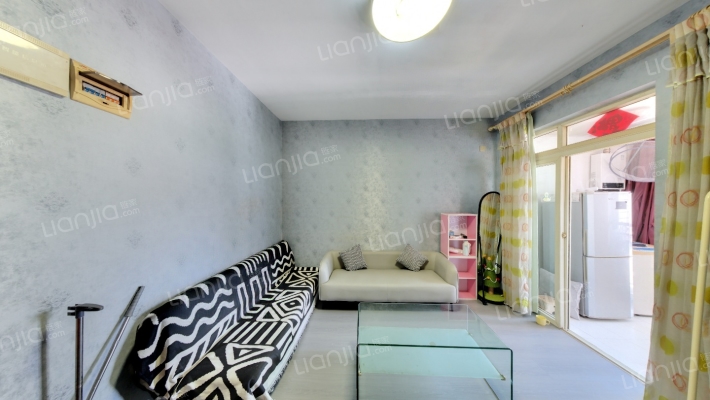 帛金大厦二手房实景图