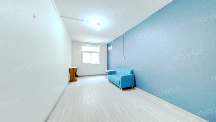 西彩小区五号院二手房实景图