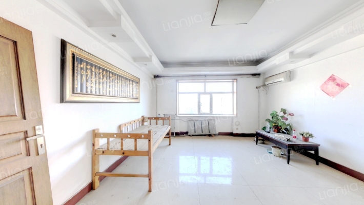 龙兴小区二手房实景图