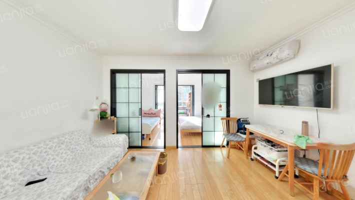 万科水晶城聆梦园二手房实景图